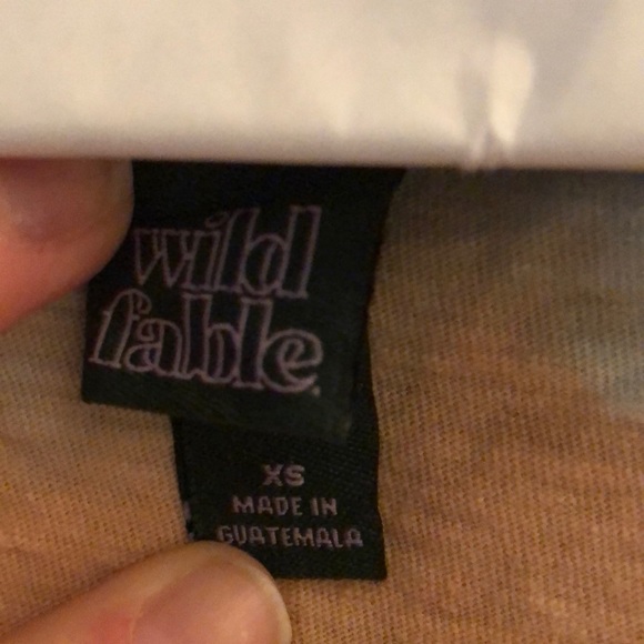 Tie Dye v-neck Wild Fable crop top - Picture 2 of 3